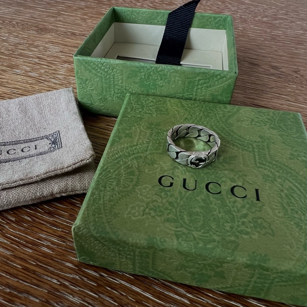 Mens Gucci ring.